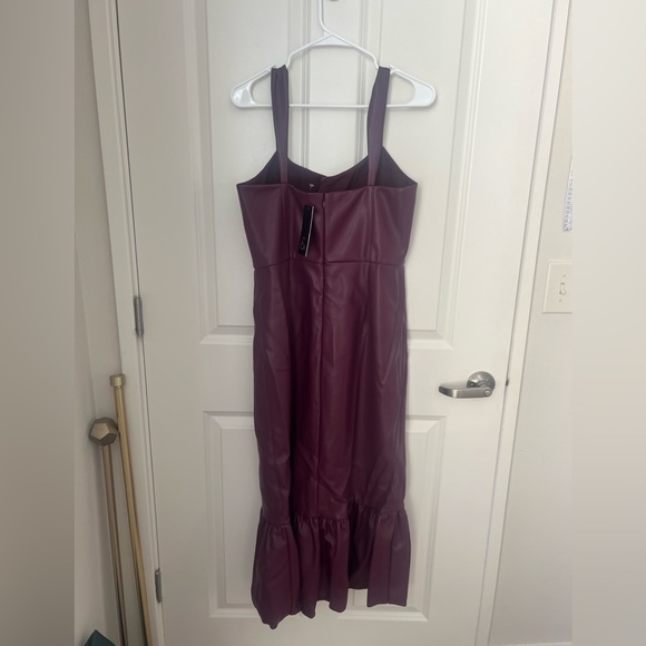 NWT SACHIN & BABI FAUX LEATHER MIDI DRESS IN GRAPE WINE - Picture 5 of 6